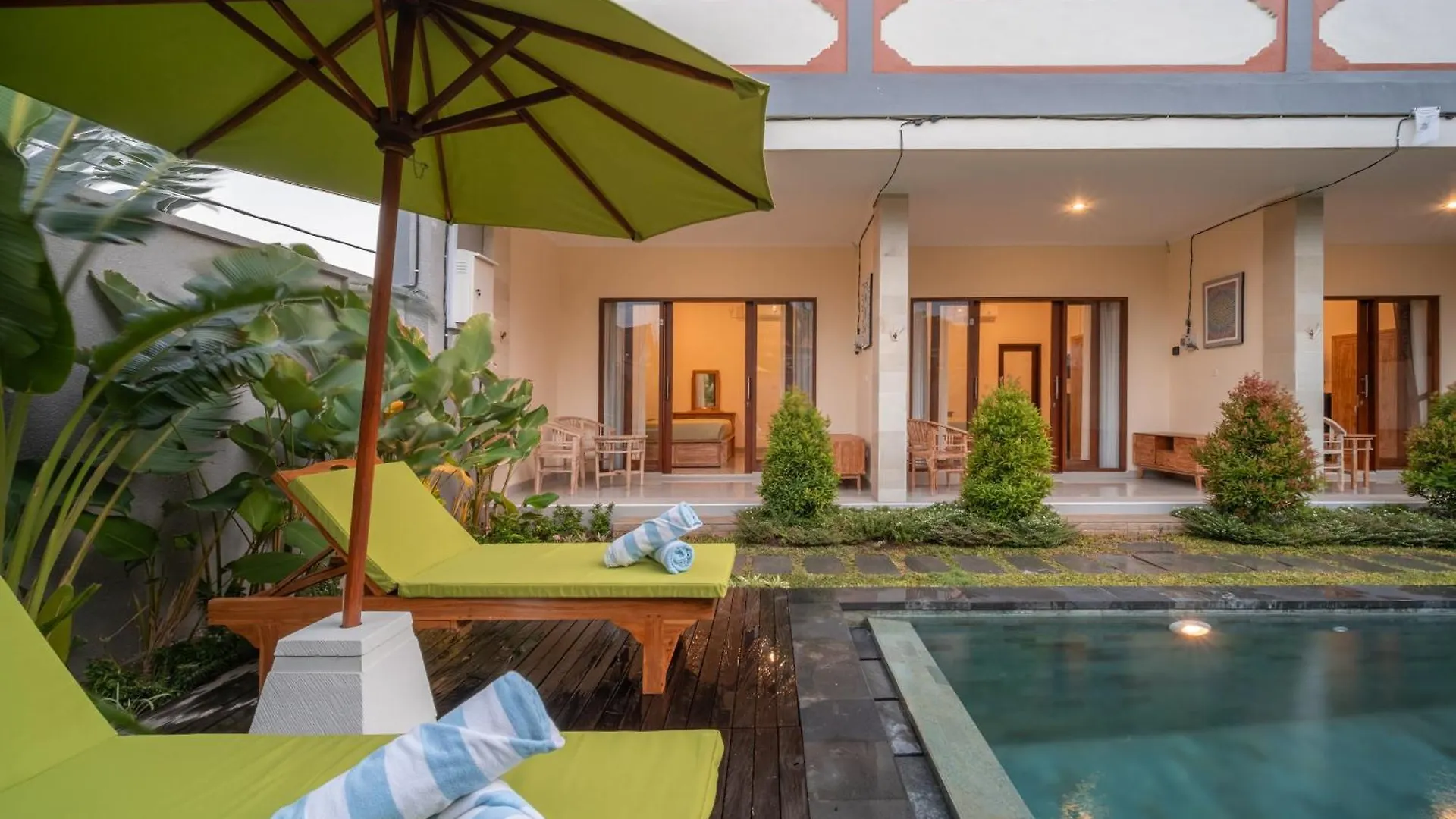 Titeng Guest House - Comfortable Studio In Amazing Location Near Potato Head And The Beach Seminyak  Seminyak (Bali)